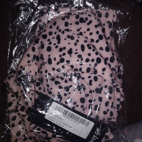 Dalmatian Strappy Tie Front Cut Out Bikini Set - Picture 4 of 4